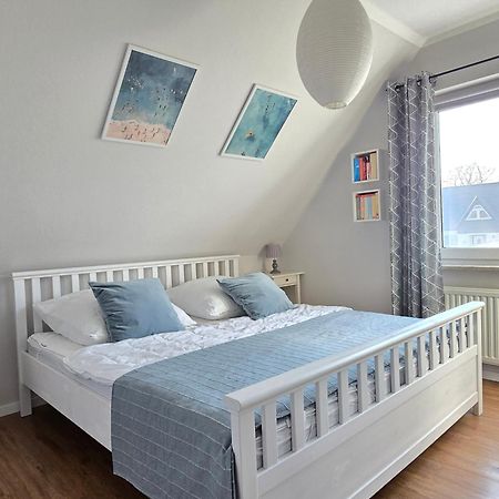 Haus Wiekend - Fewo Strandkrabbe Wiek auf Rügen Exterior foto